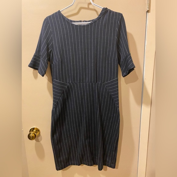 Dex The Suit Shop New York Dress - Picture 2 of 7